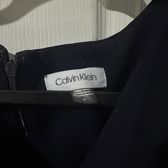Calvin Klein Dress Women's Sz 6 Navy Blue V-Neck A-Line Sleeveless Belt - Picture 2 of 4